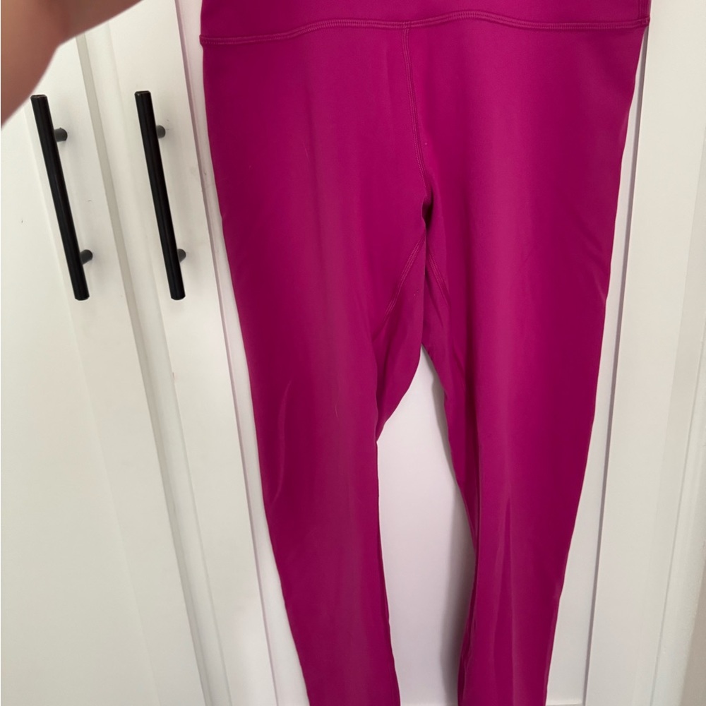 Lululemon Vibrant Pink Leggings